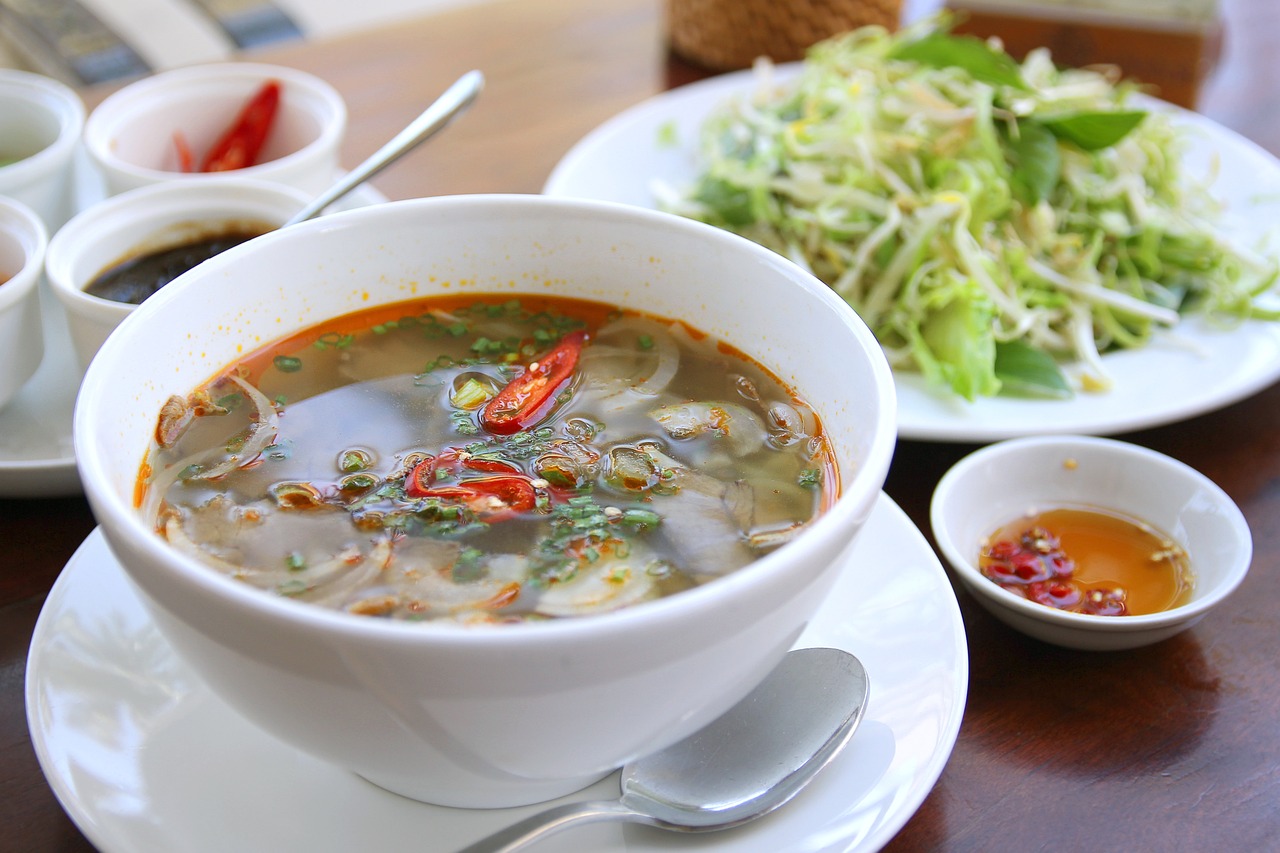 郑州烩面，一碗融合传统与现代的特色美食